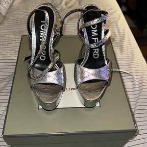 LAMINATED STAMPED PYTHON LEATHER DISCO PLATFORM SANDAL 140 MM